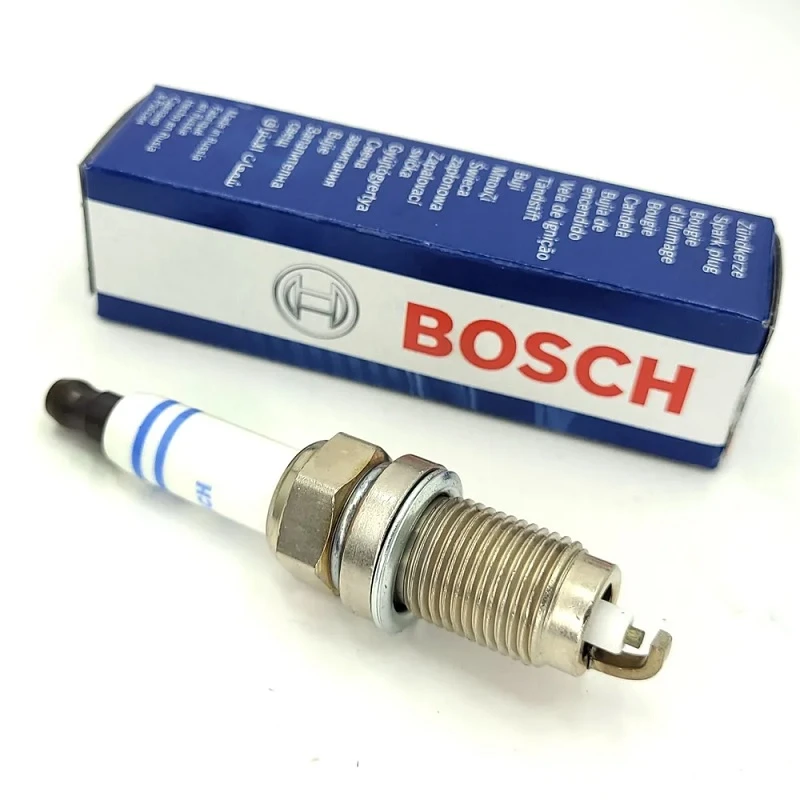 Свеча зажигания Bosch 0 242 236 530