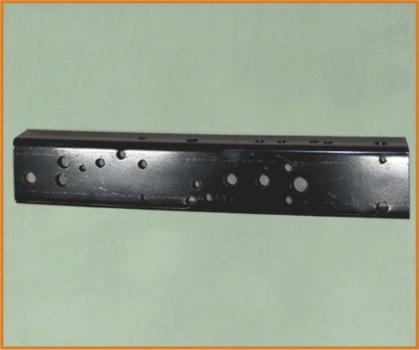 Усилитель рамы ГАЗель №1 "АЗГ-Деталь" от амортизатора передний левый (4 мм) L-630 мм