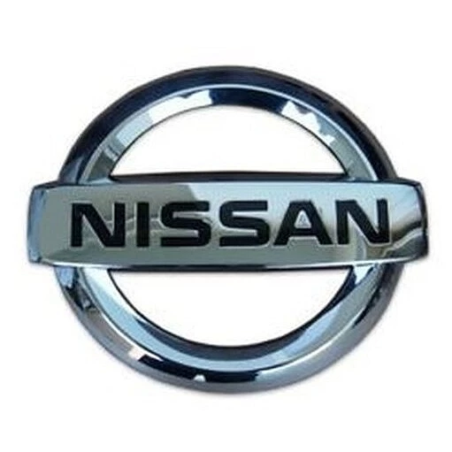 Заглушка бампера переднего под буксировочный крюк Nissan 622A0-1KA0A