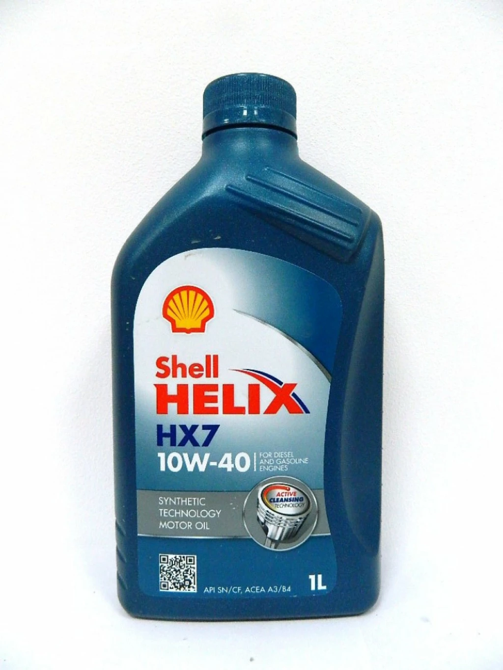 Моторное масло Shell Helix HX7 10W-40 синтетическое 1 л