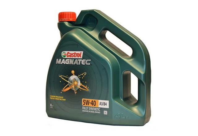 Моторное масло Castrol Magnatec 5W-30 синтетическое 4 л (арт. 156ED5)
